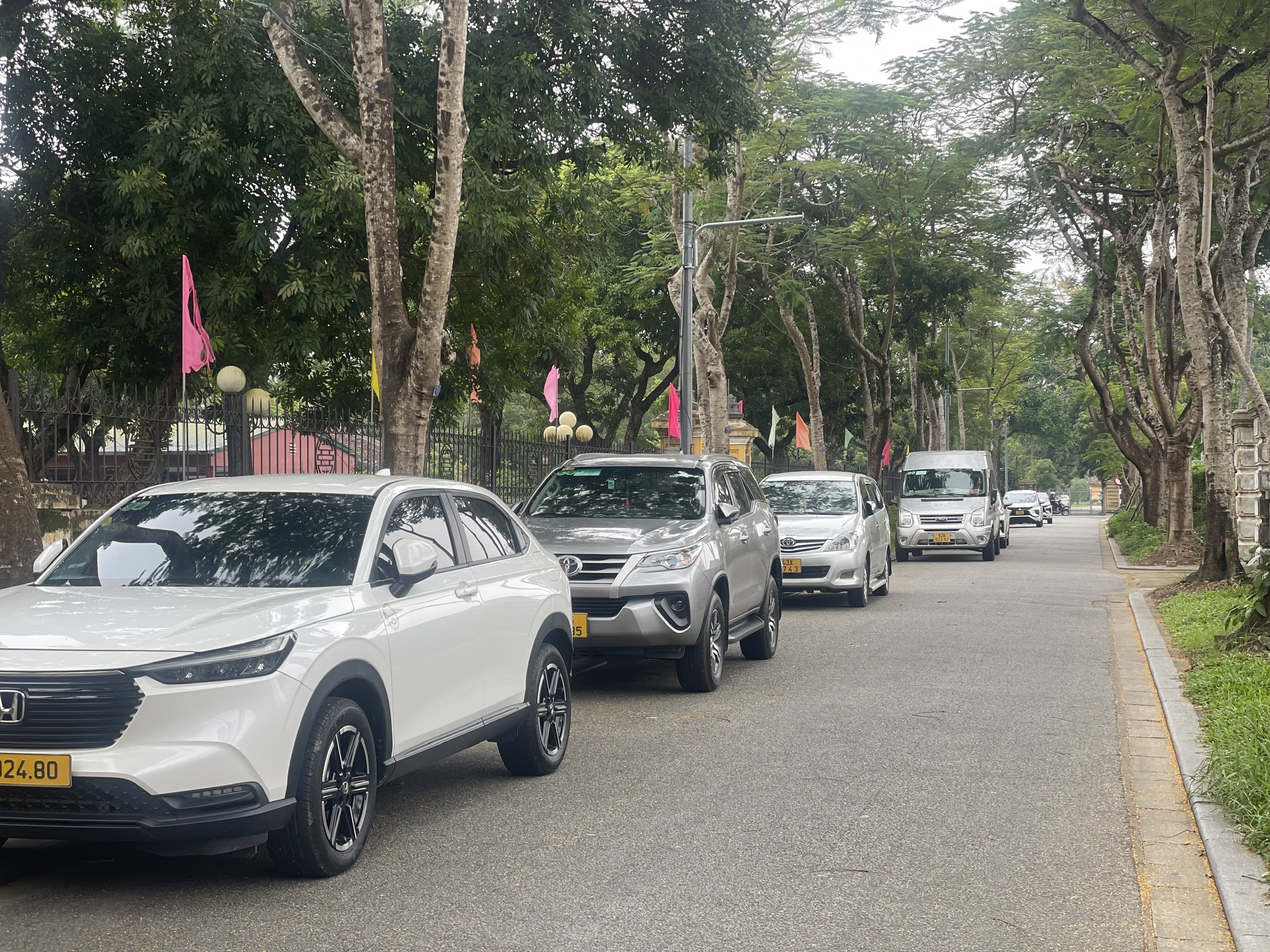 Hue to My Son Sanctuary by Private Car - Image 3